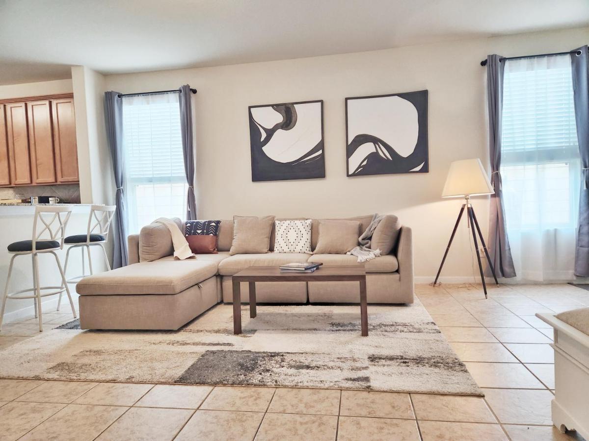 4 Bedroom Home Near Downtown Med Center Nrg Stadium Pearland Skyview Long By Ion Rentals Houston Dış mekan fotoğraf