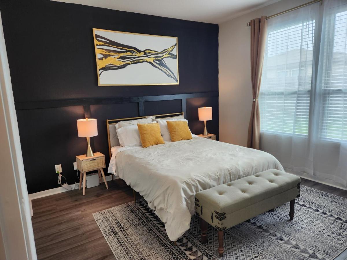 4 Bedroom Home Near Downtown Med Center Nrg Stadium Pearland Skyview Long By Ion Rentals Houston Dış mekan fotoğraf
