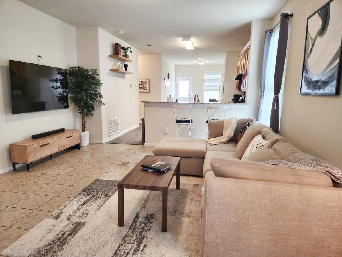 4 Bedroom Home Near Downtown Med Center Nrg Stadium Pearland Skyview Long By Ion Rentals Houston Dış mekan fotoğraf
