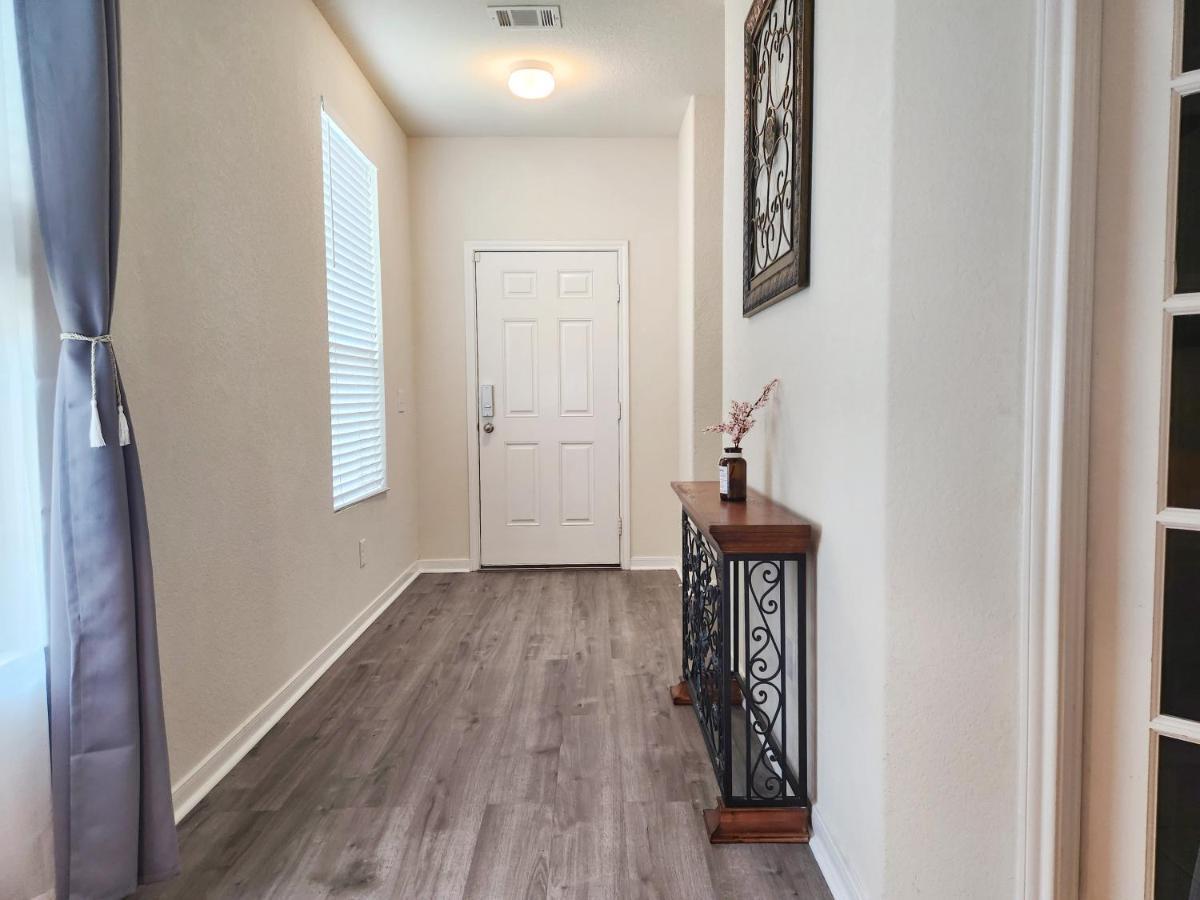 4 Bedroom Home Near Downtown Med Center Nrg Stadium Pearland Skyview Long By Ion Rentals Houston Dış mekan fotoğraf