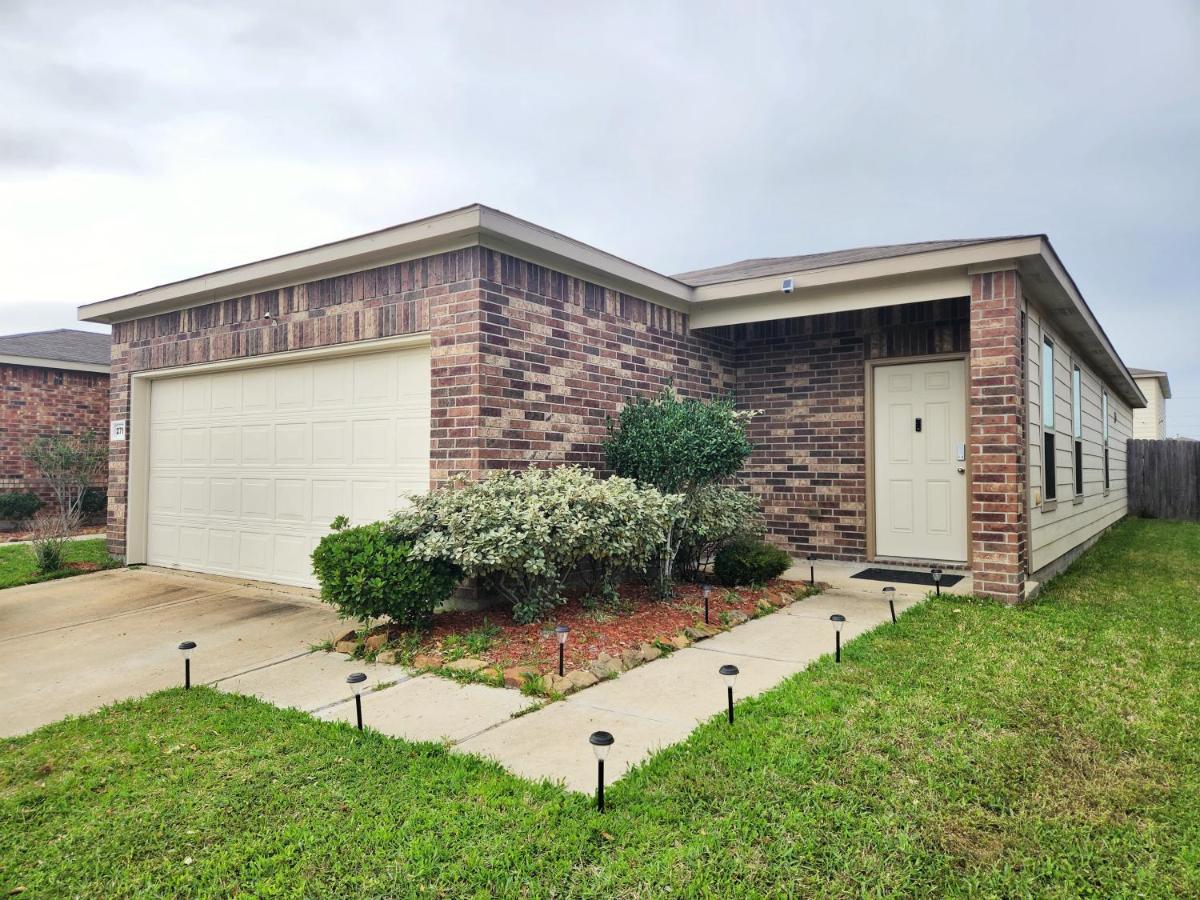 4 Bedroom Home Near Downtown Med Center Nrg Stadium Pearland Skyview Long By Ion Rentals Houston Dış mekan fotoğraf